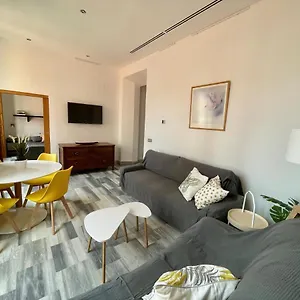  Apartamento Picasso's Birth House Charming